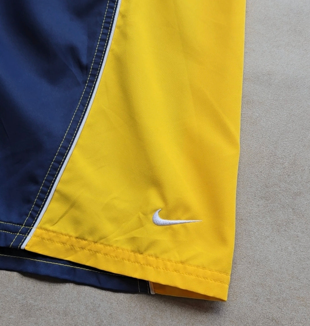 Vintage Nike Baggy Shorts - L/XL