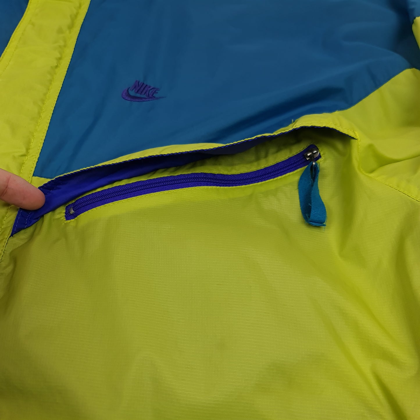 Vintage Nike ACG Windbreaker Jacket - L