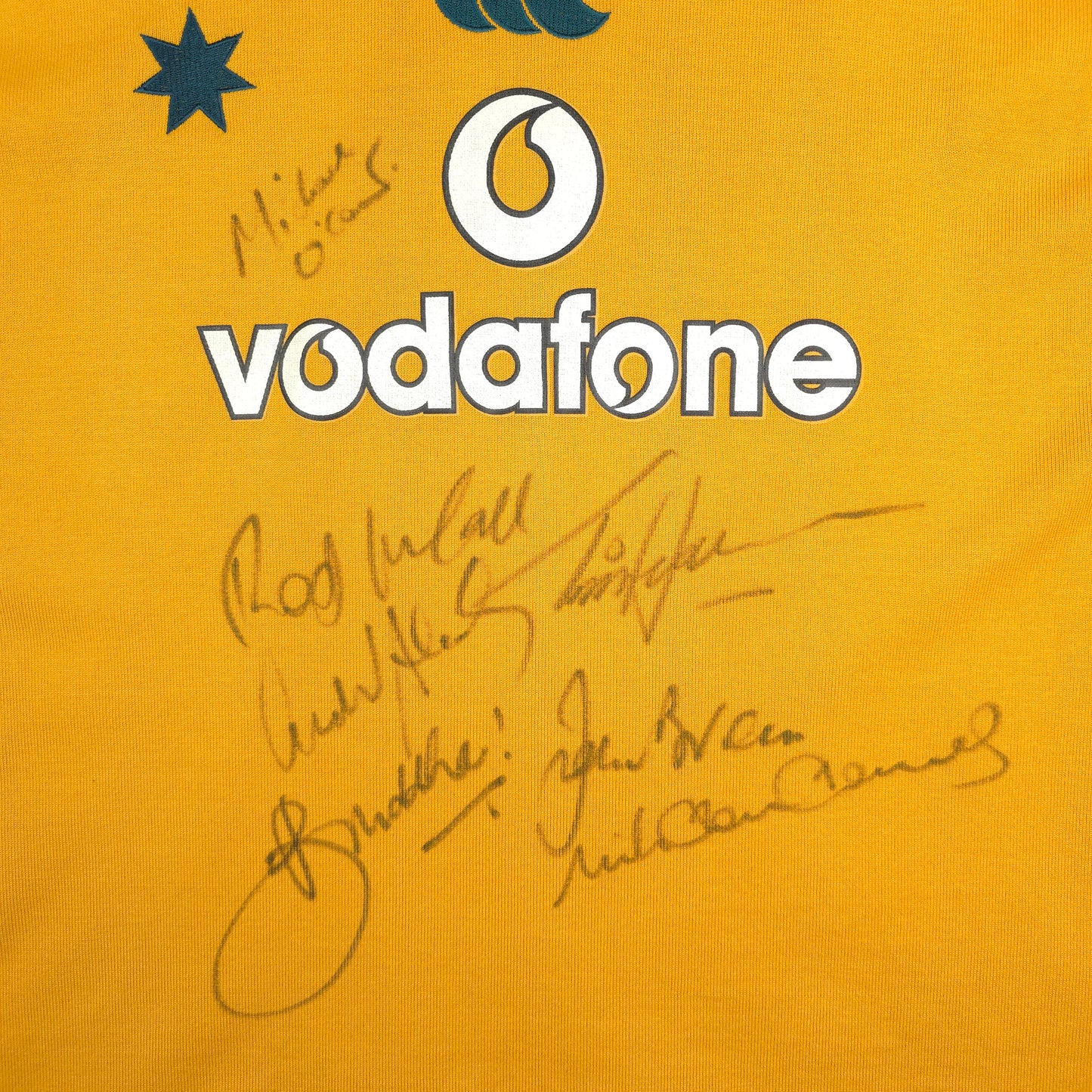 RARE Vintage Australia Wallabies Signed Jersey - M