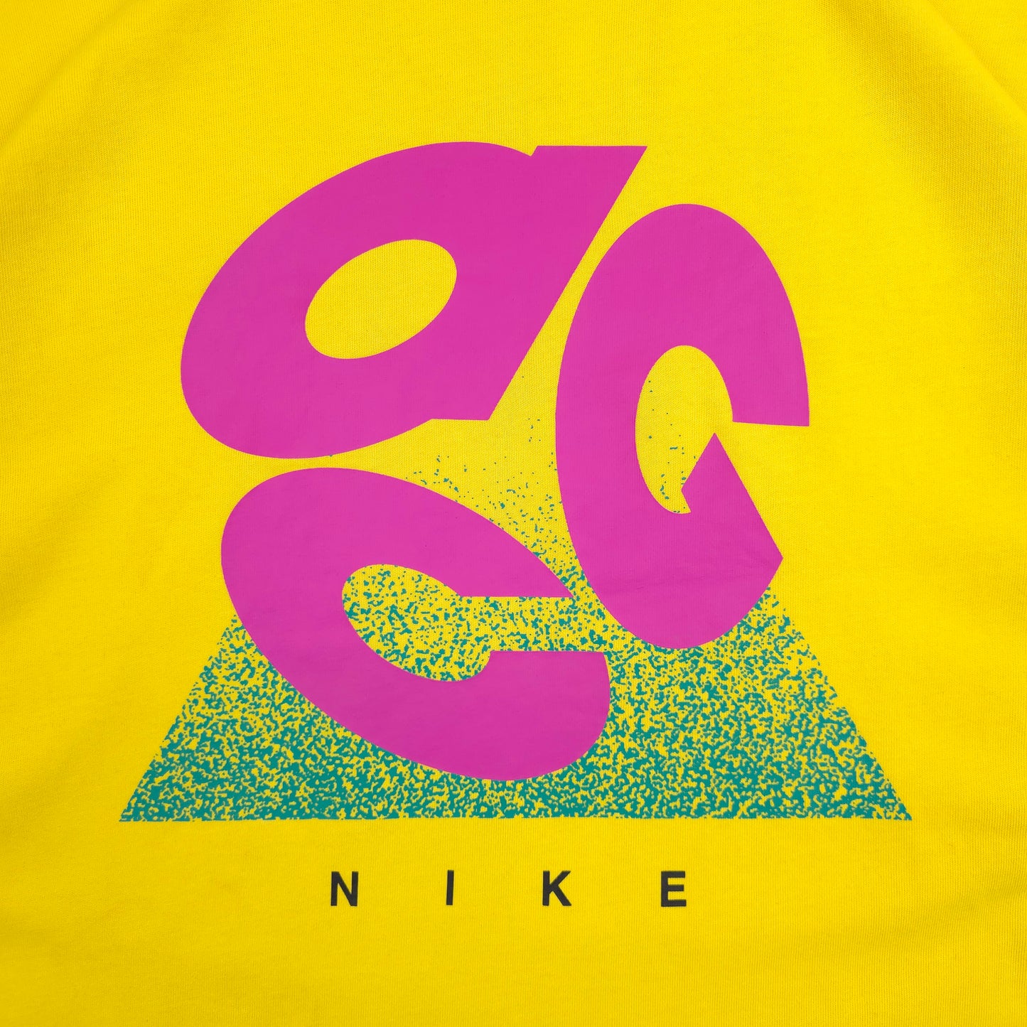 Nike ACG Tee - M