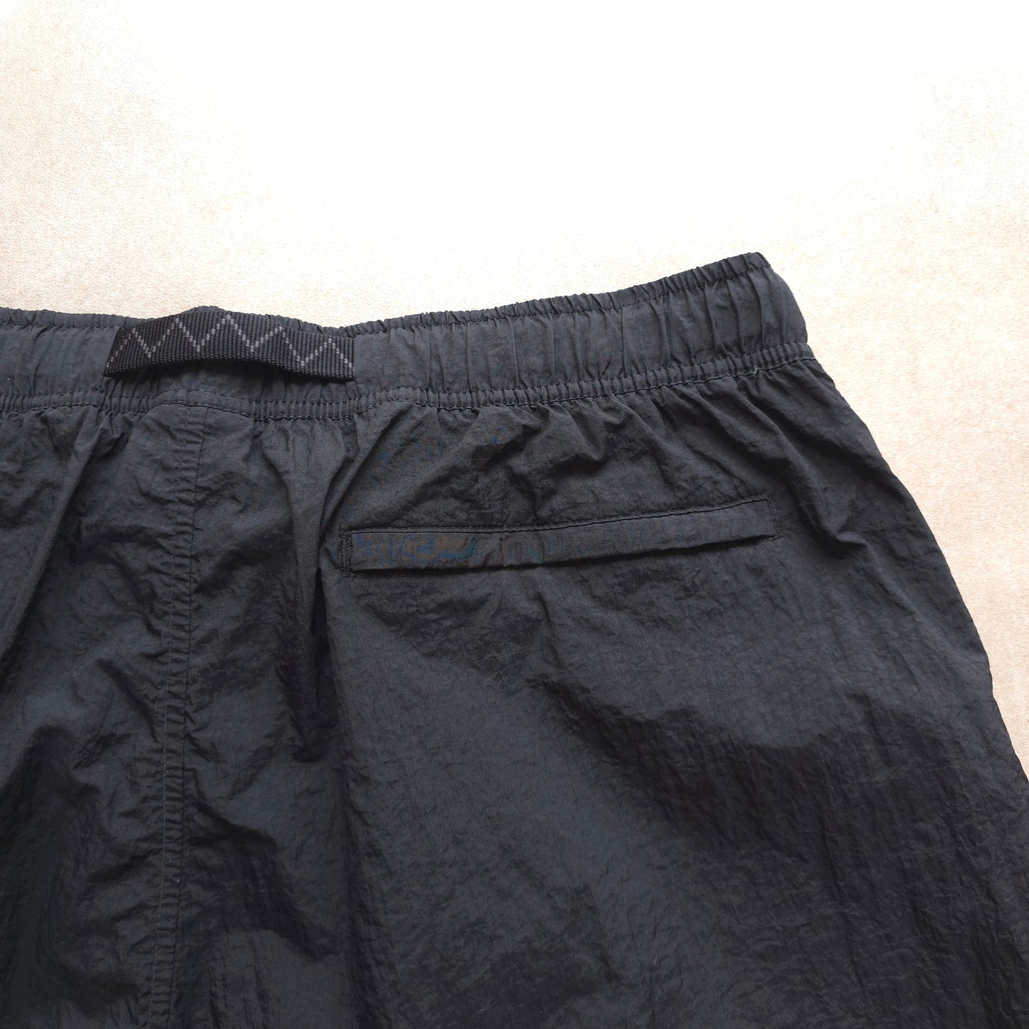 Nike ACG Shorts - L