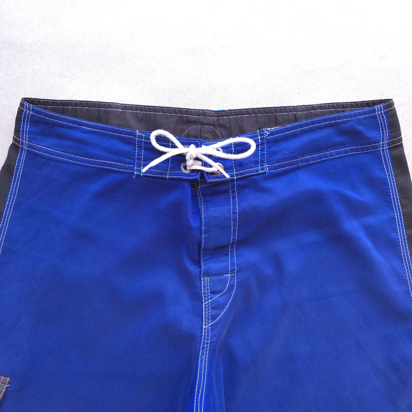 Vintage Body Glove Board Shorts - M