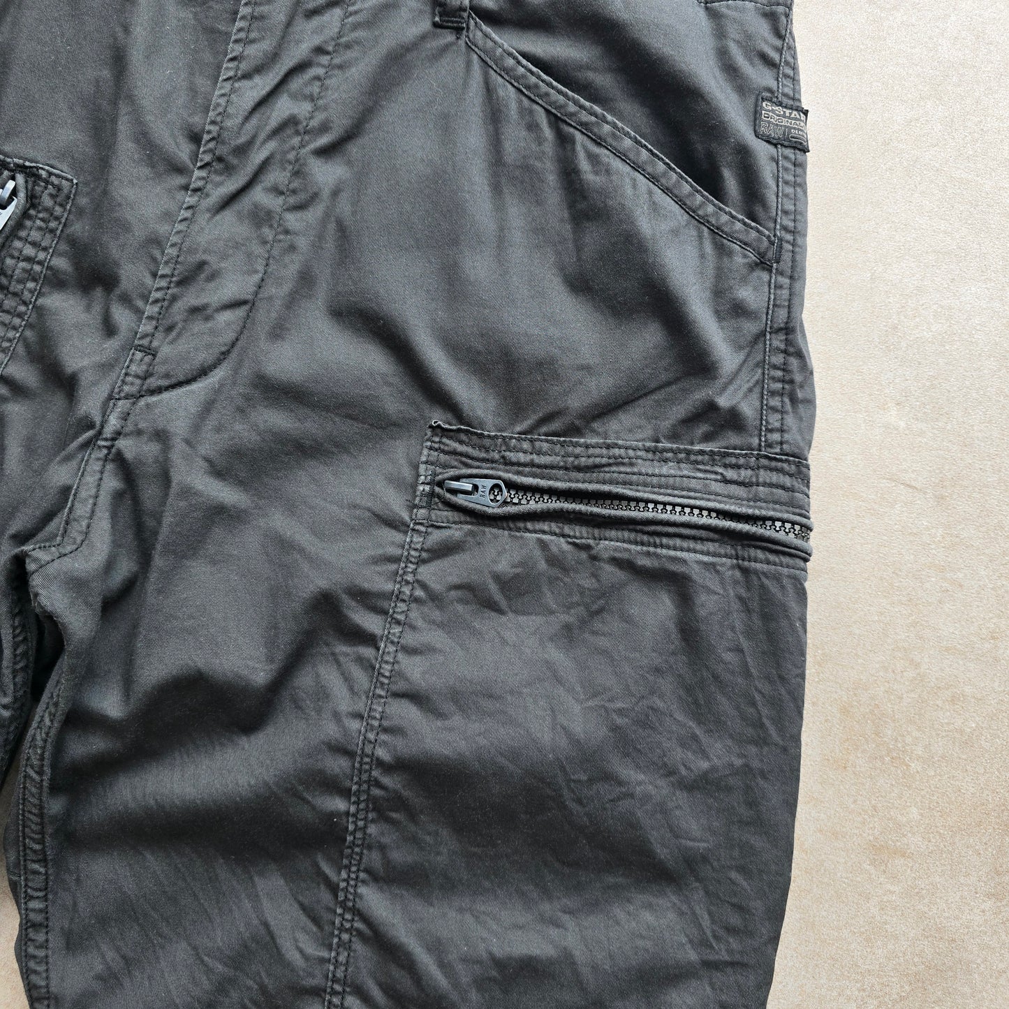 G-Star Raw Powel Loose 1/2 Cargo Shorts - 32