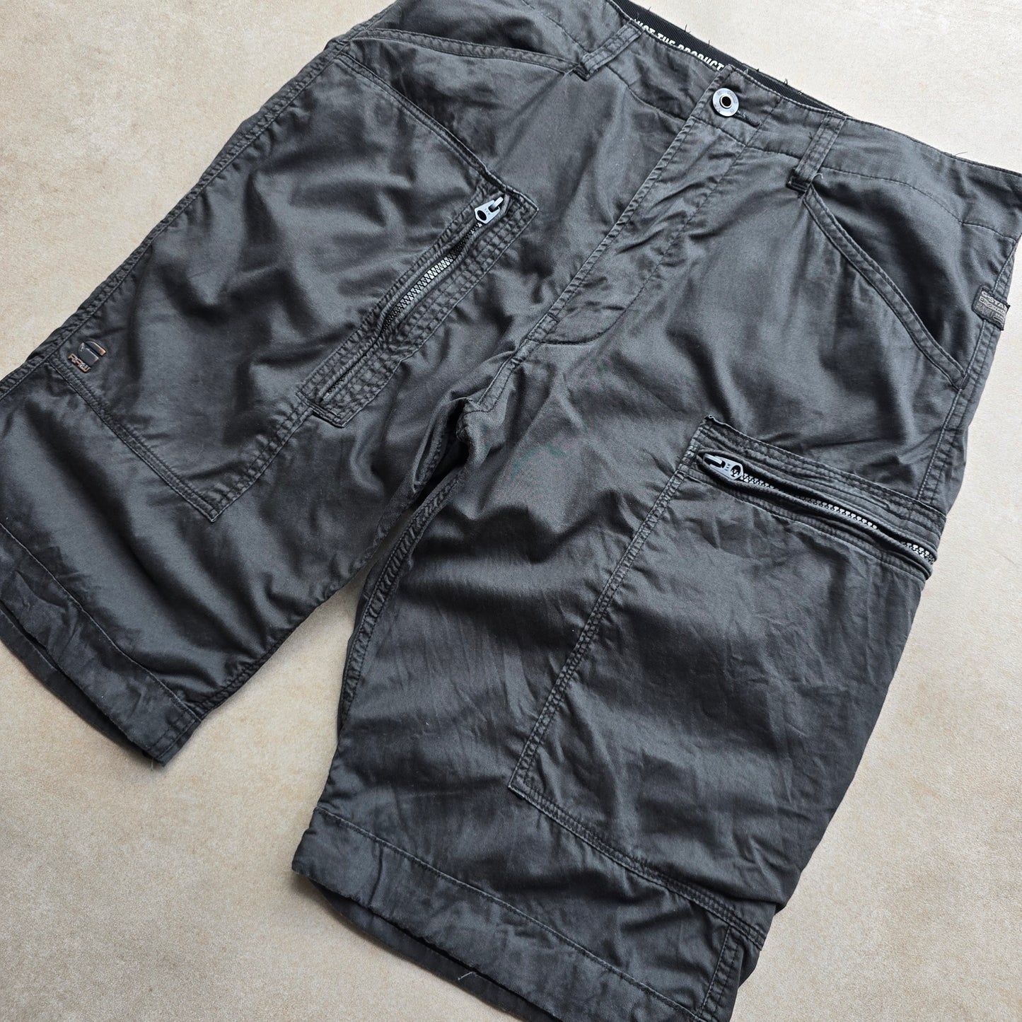 G-Star Raw Powel Loose 1/2 Cargo Shorts - 32