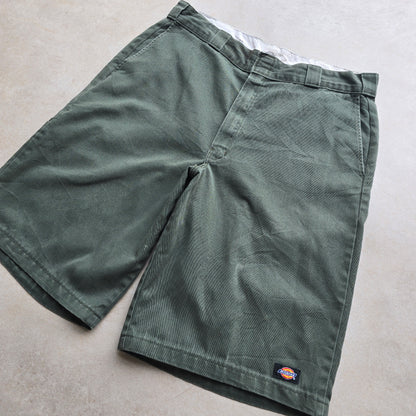 Dickies Loose Fit Shorts - 36