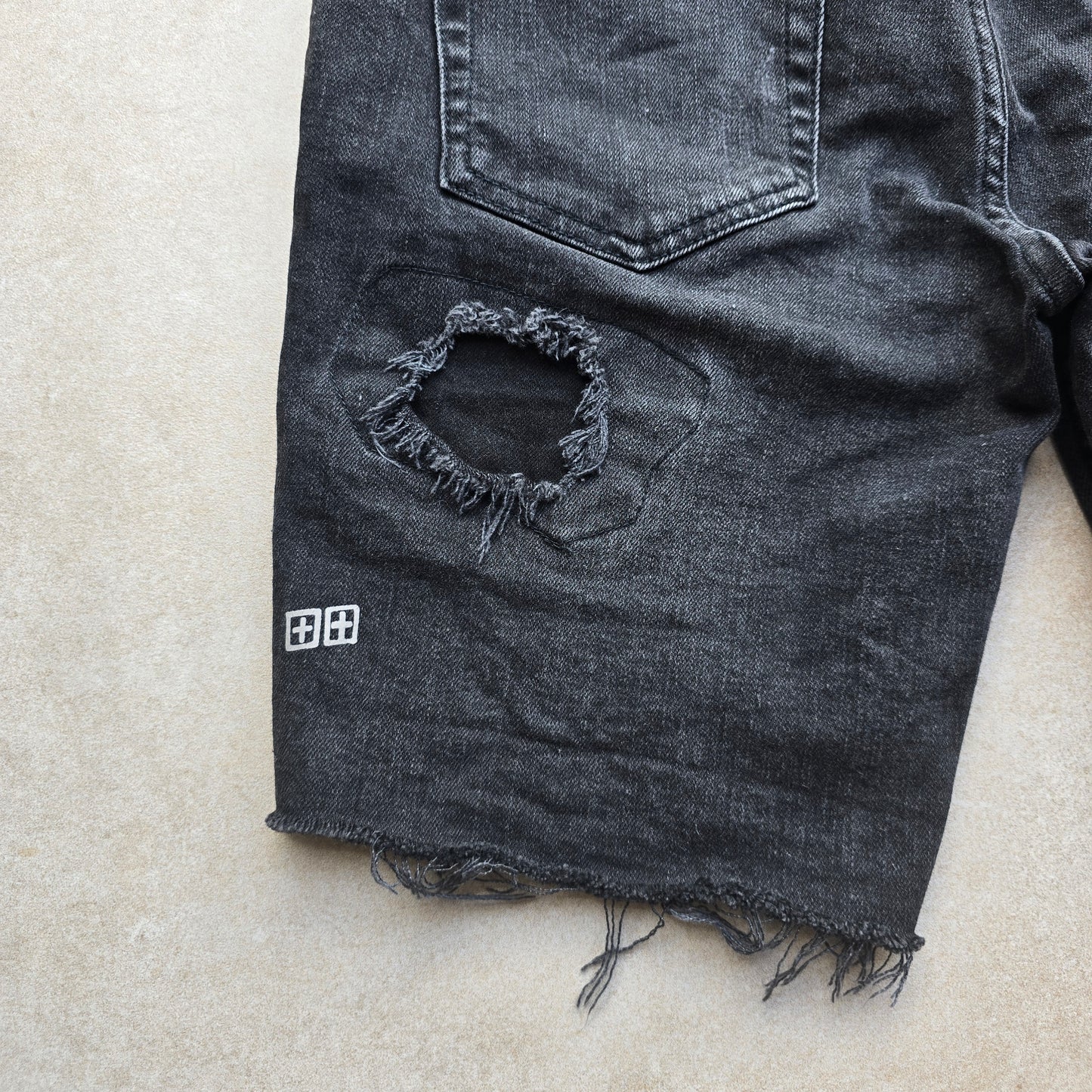 Ksubi Dagger Dan Distressed Shorts - 28