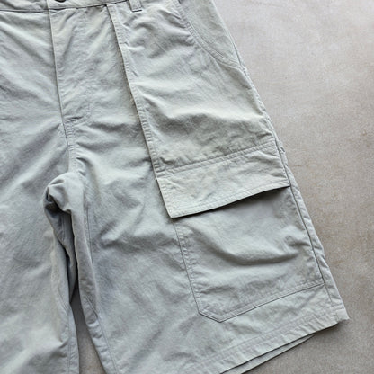 Y2K Kathmandu Lightweight Cargo Shorts - M
