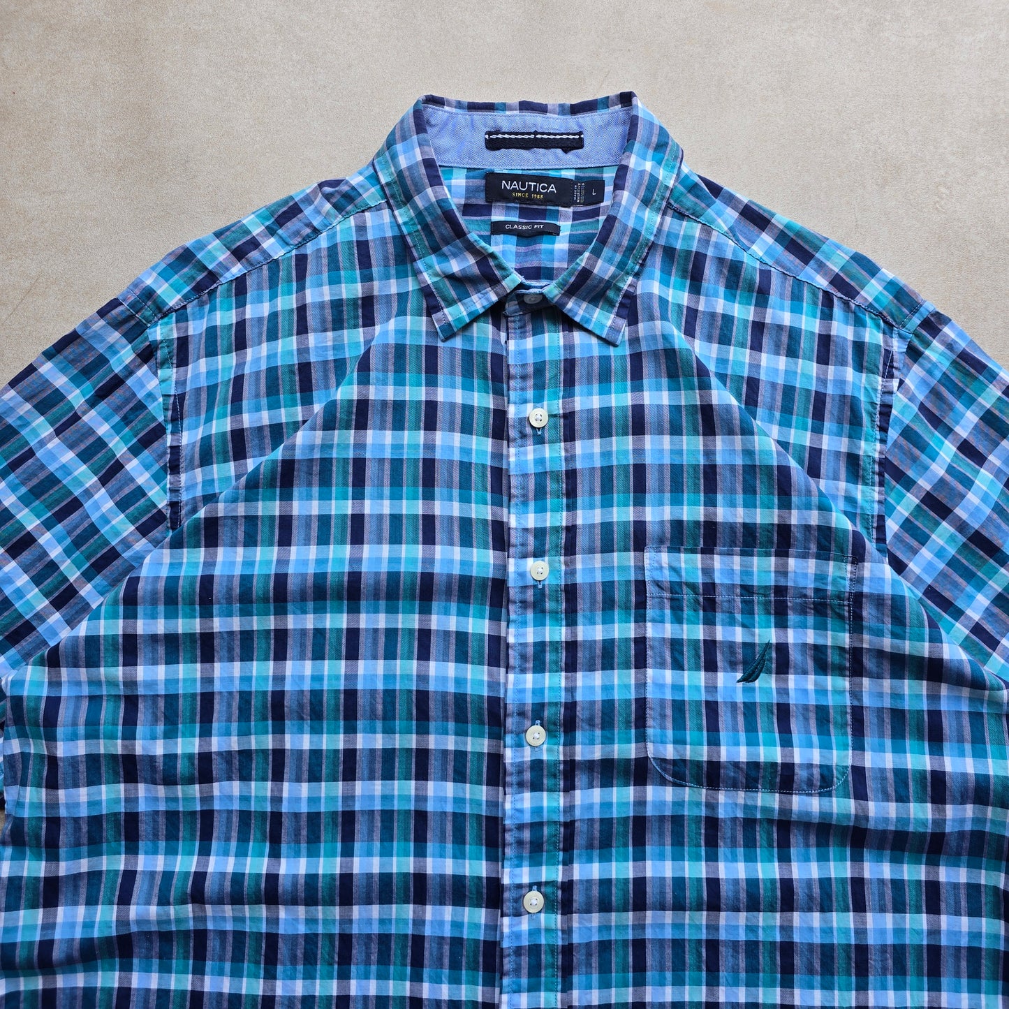 Nautica Plaid Short Sleeve Button Up Shirt - L