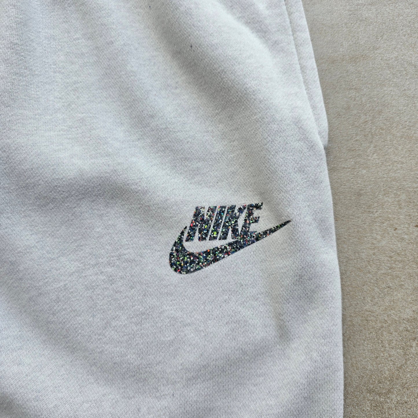 Nike Move To Zero Sweatpants (NEW) - L