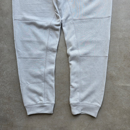 Nike Move To Zero Sweatpants (NEW) - L