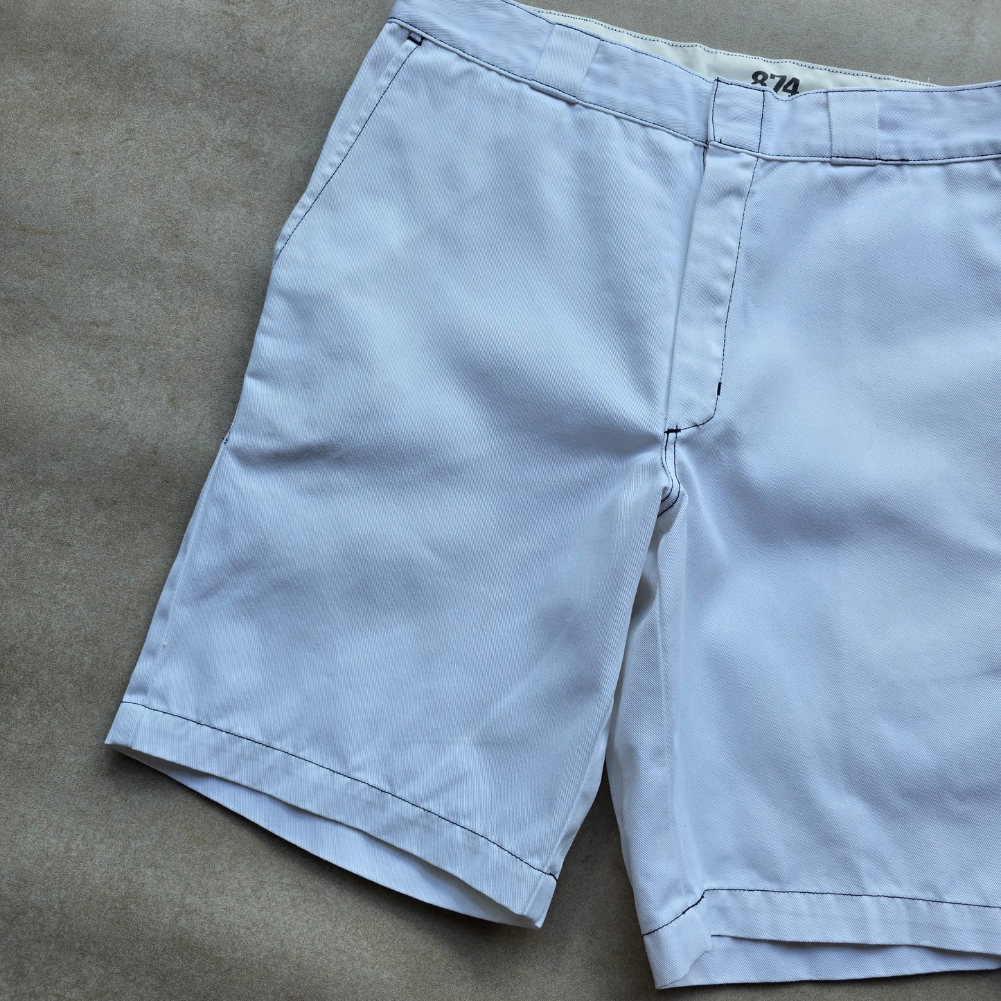 Dickies 874 White Shorts - 34