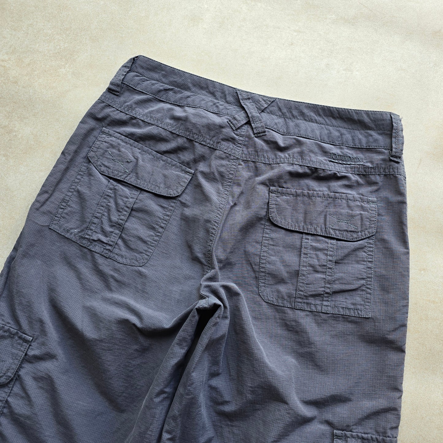 Y2K Kathmandu Long Cargo Shorts - WMNS S/M