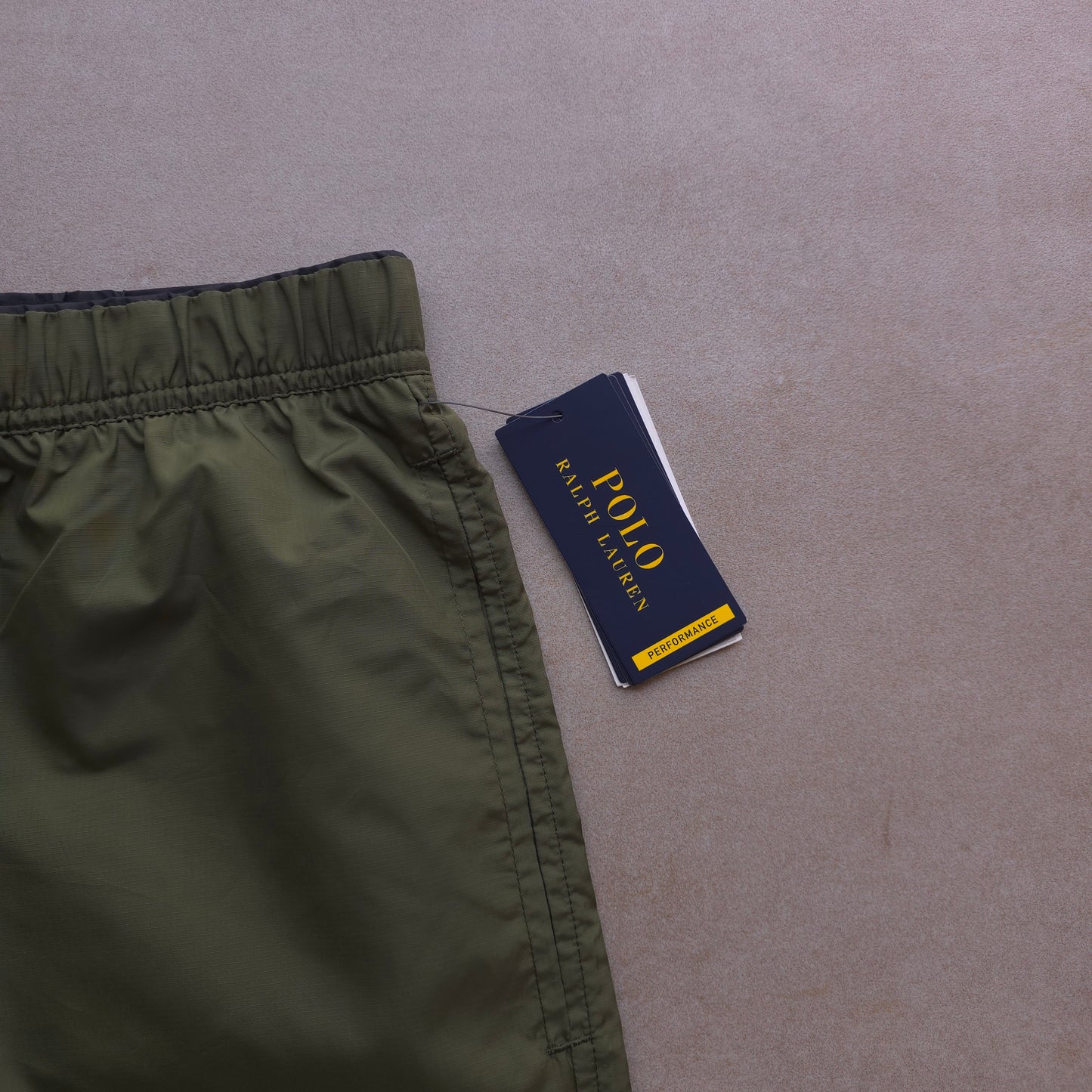 Ralph Lauren Water Repellent Shorts (NEW) - L