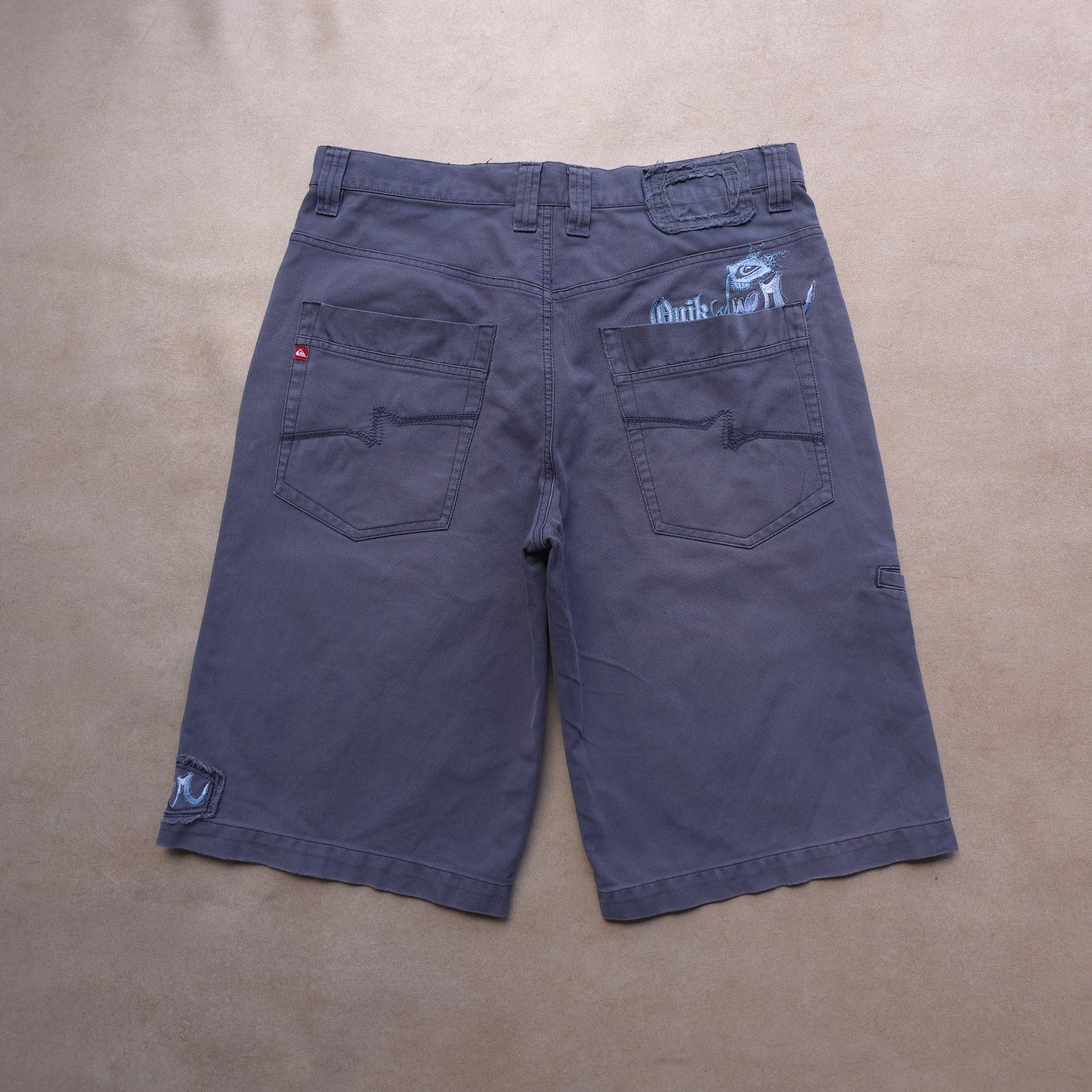 Y2K Quiksilver Faded Embroidered Shorts - 32