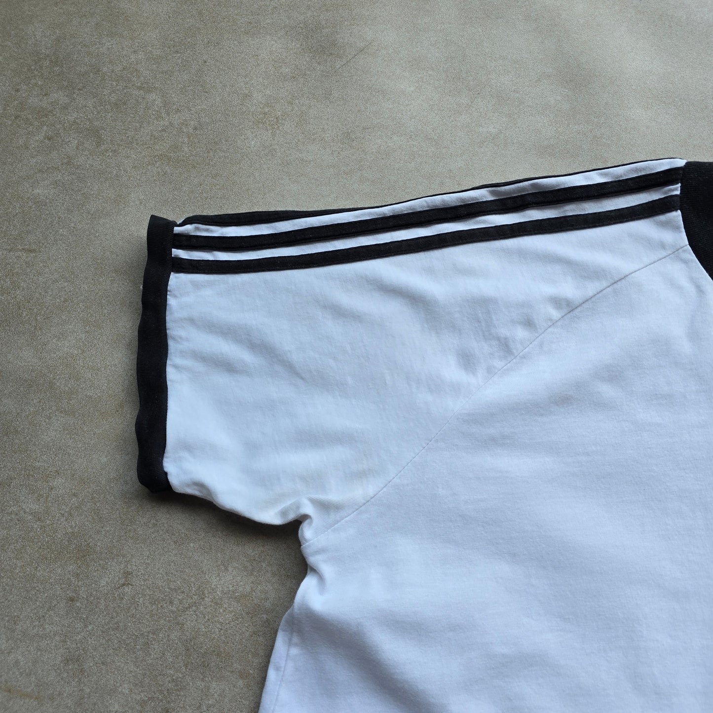 Adidas Trefoil Tee - M/L