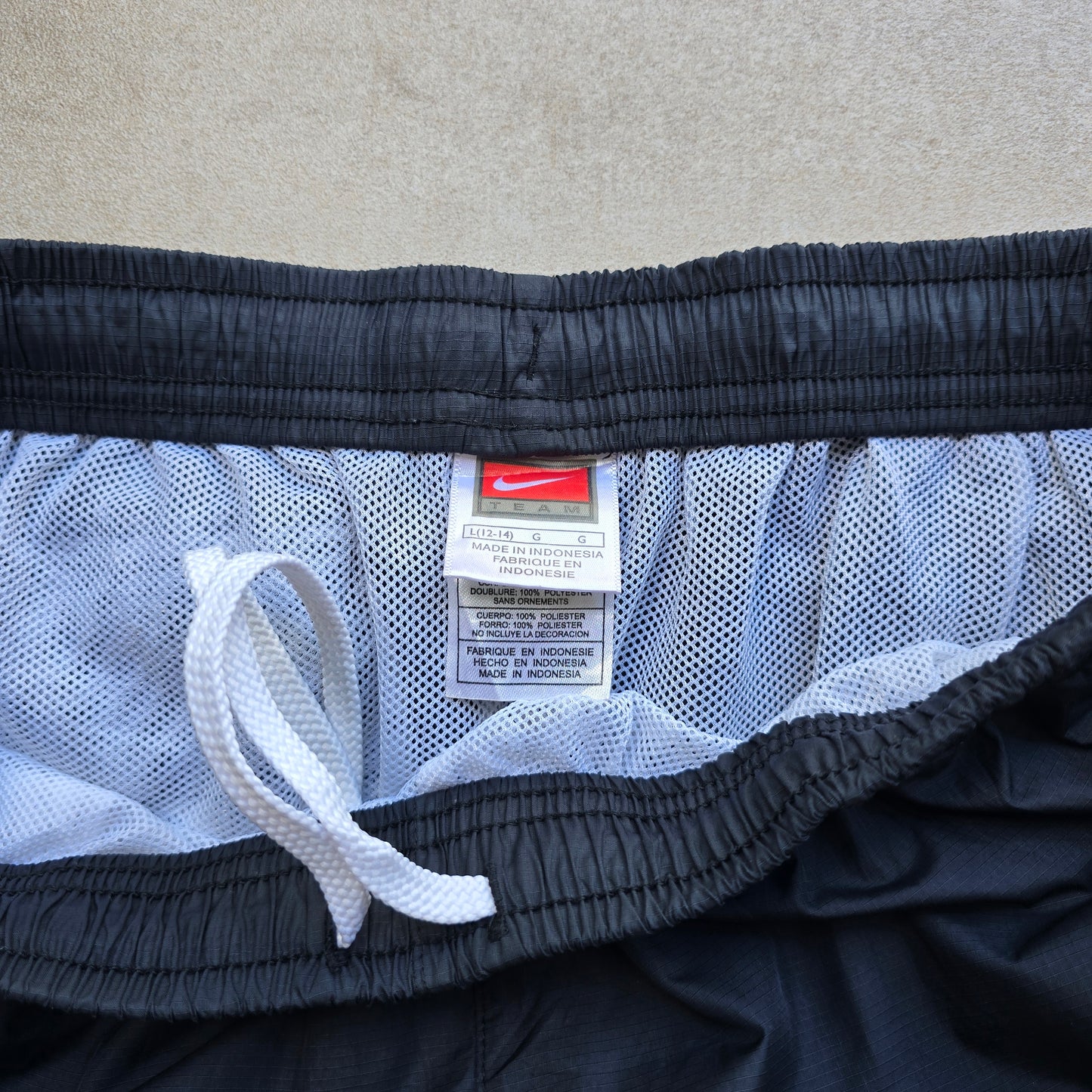 Vintage Nike Embroidered Swoosh Track Pants - M