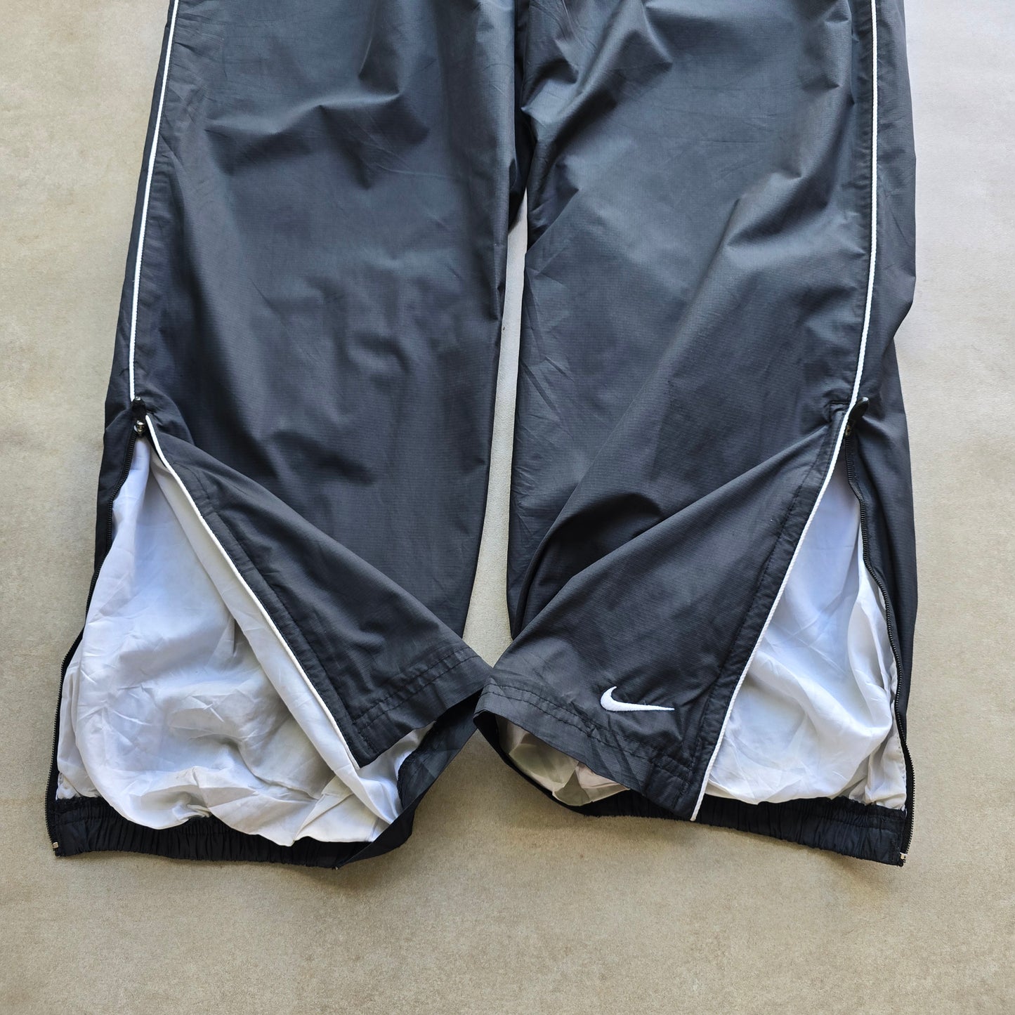 Vintage Nike Embroidered Swoosh Track Pants - M