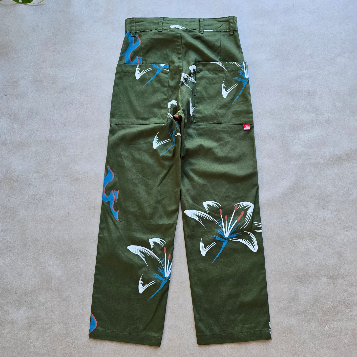 Jungles Tribal Flower Workwear Pants (NEW) - 30