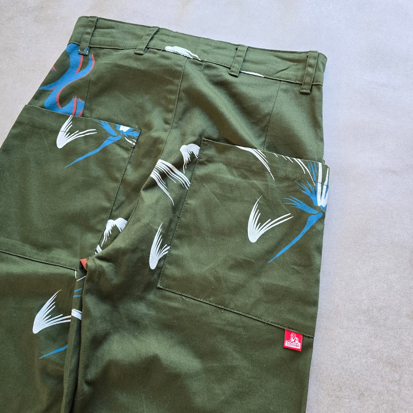 Jungles Tribal Flower Workwear Pants (NEW) - 30