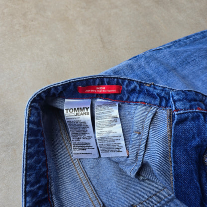 Tommy Hilfiger High Rise Mom Jeans - WMNS 34 x 32