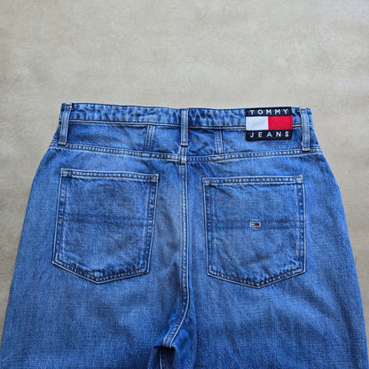 Tommy Hilfiger High Rise Mom Jeans - WMNS 34 x 32