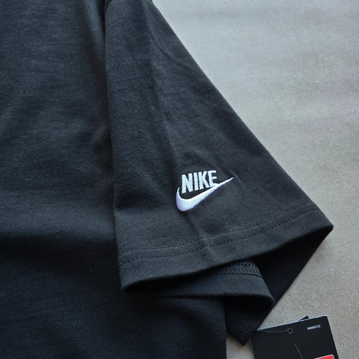Nike TN Tuned Air V1 Tee - L