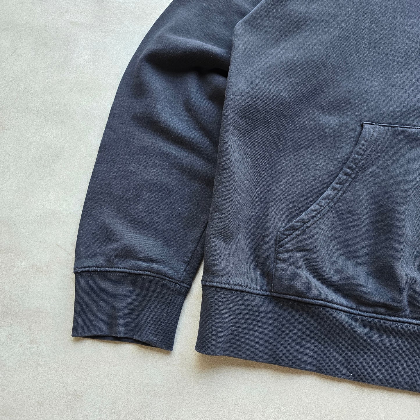 Vintage Carhartt Embroidered Spellout Hoodie - M/L