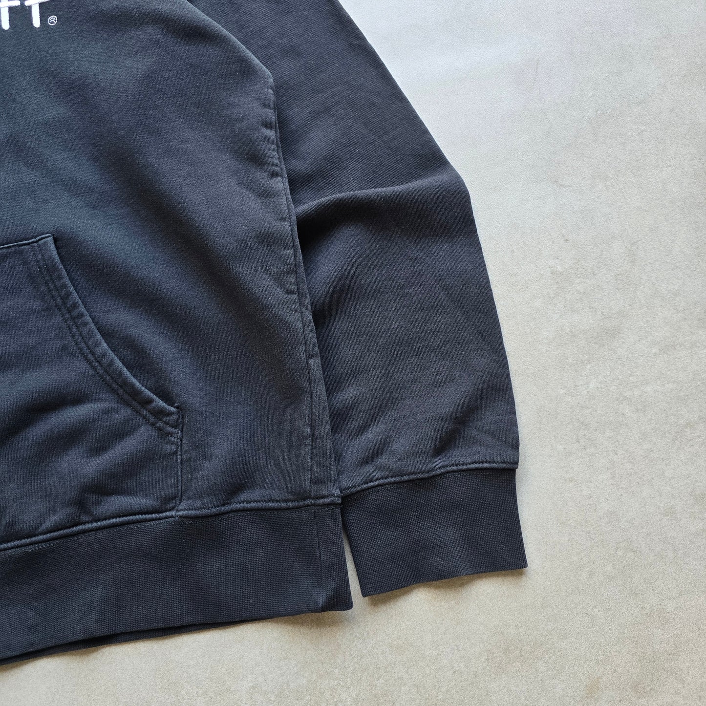 Vintage Carhartt Embroidered Spellout Hoodie - M/L