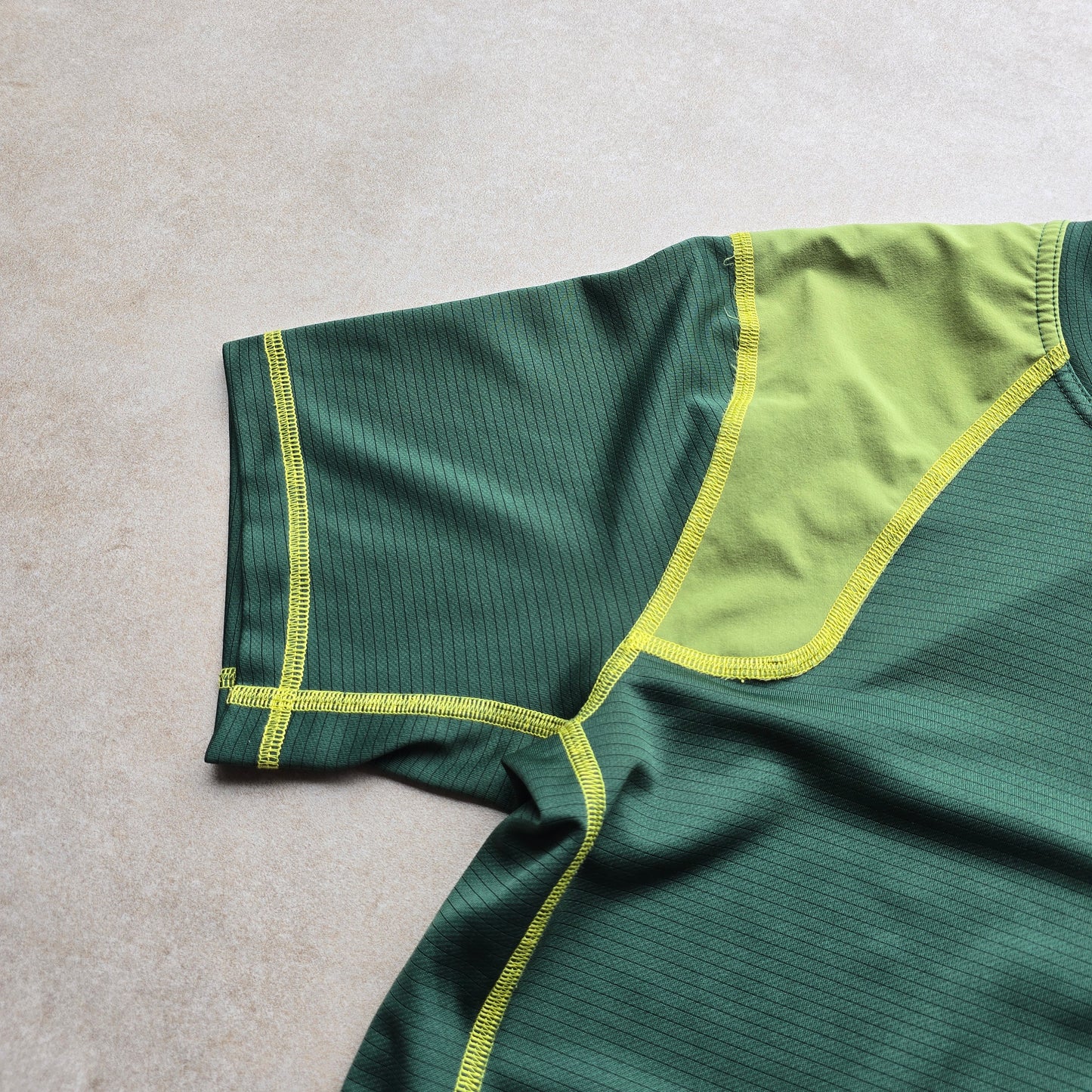 Kathmandu Trail-TOUGH Tee - S