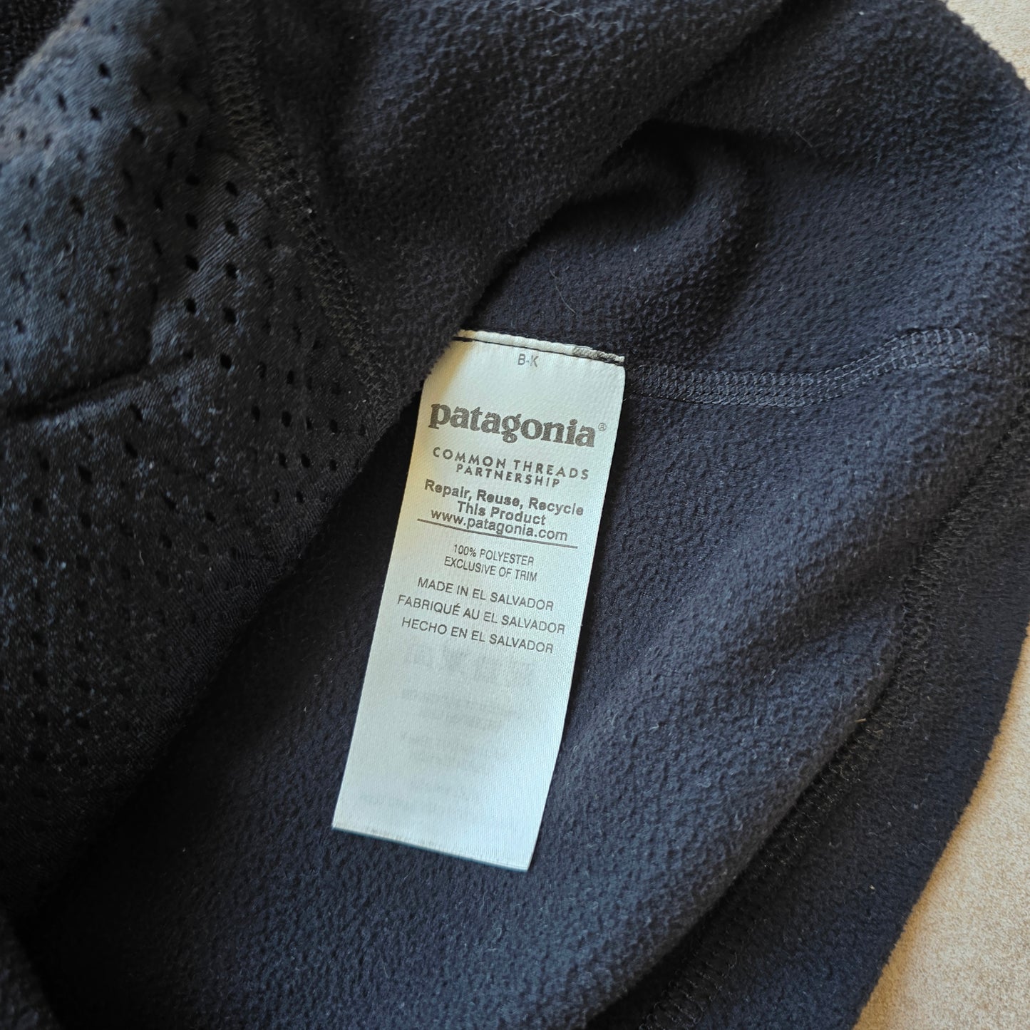 Patagonia National Geographic Sea Bird Fleece - WMNS L