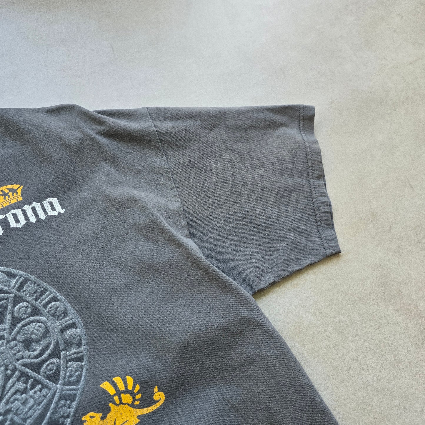 RARE Vintage Corona Cancun Mexico Aztec Calendar Tee - L
