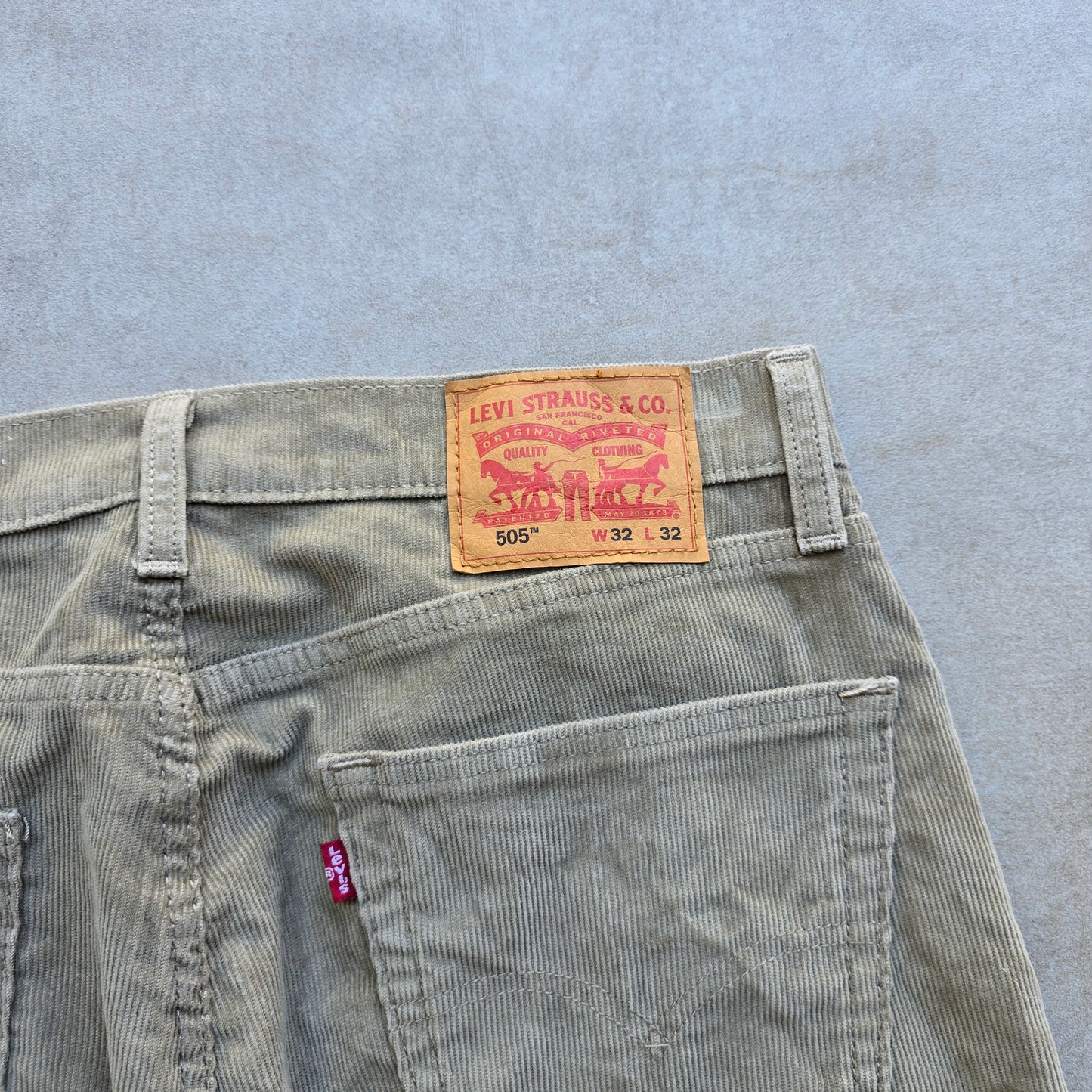 Levi's 505 Corduroy Pants - 32 x 32