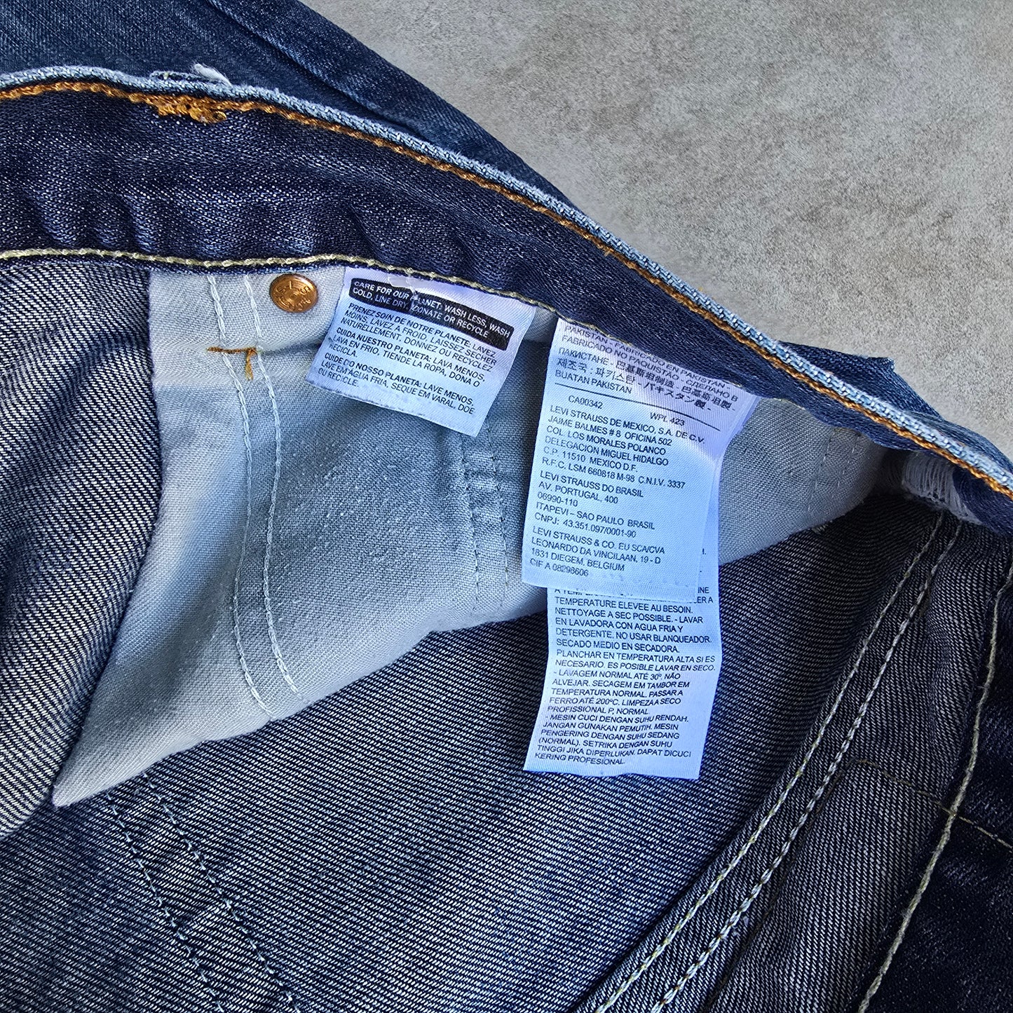 Levi's 504 Jeans - 36 x 30