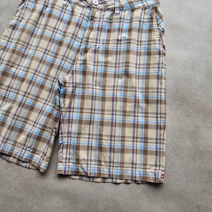 Vintage Quiksilver Shorts - 32