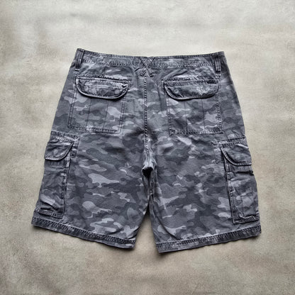 Oakley Camo Cargo Shorts - 36