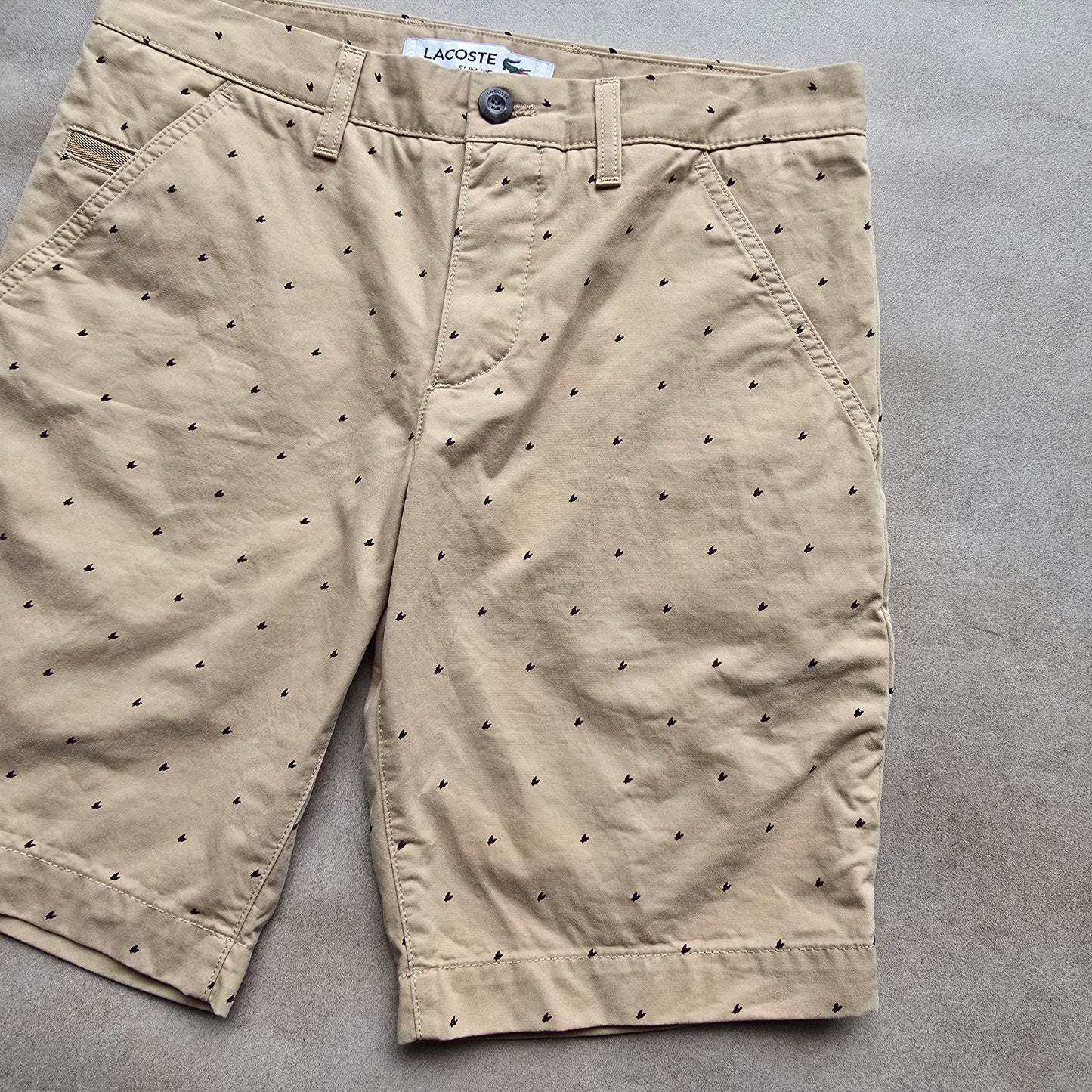 Lacoste AOP Slim Fit Shorts - 30