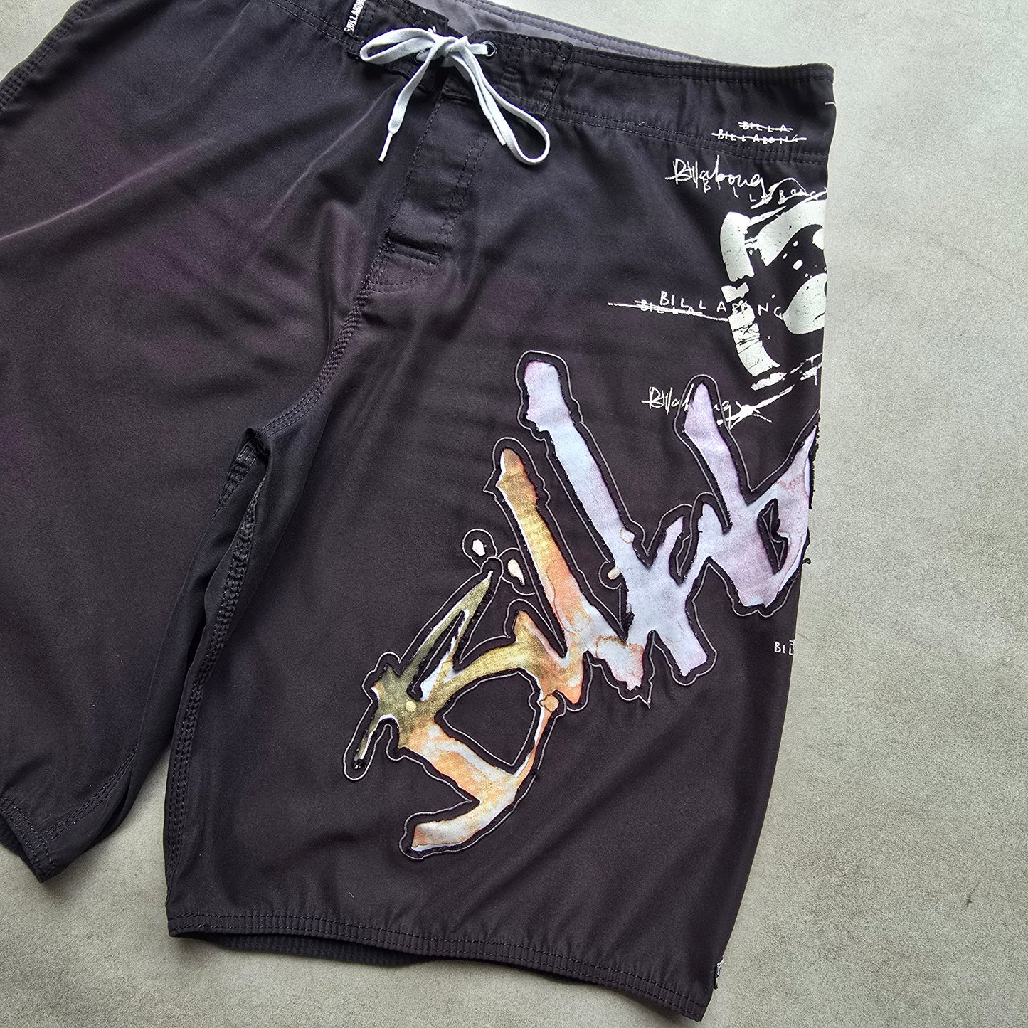 Y2K Billabong Board Shorts - 38