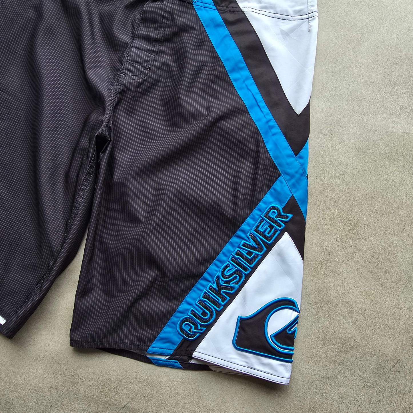 Y2K Quiksilver Board Shorts - 36