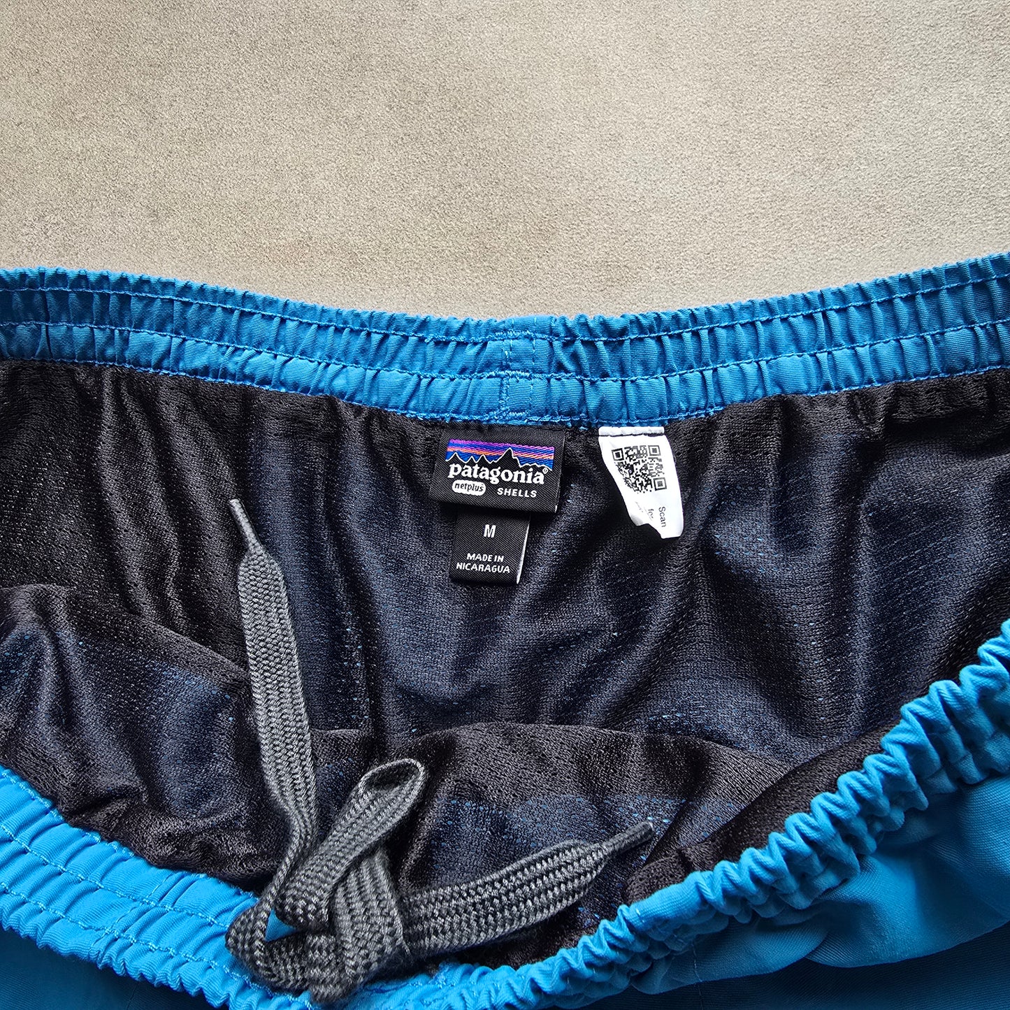 Patagonia Shell Shorts - M