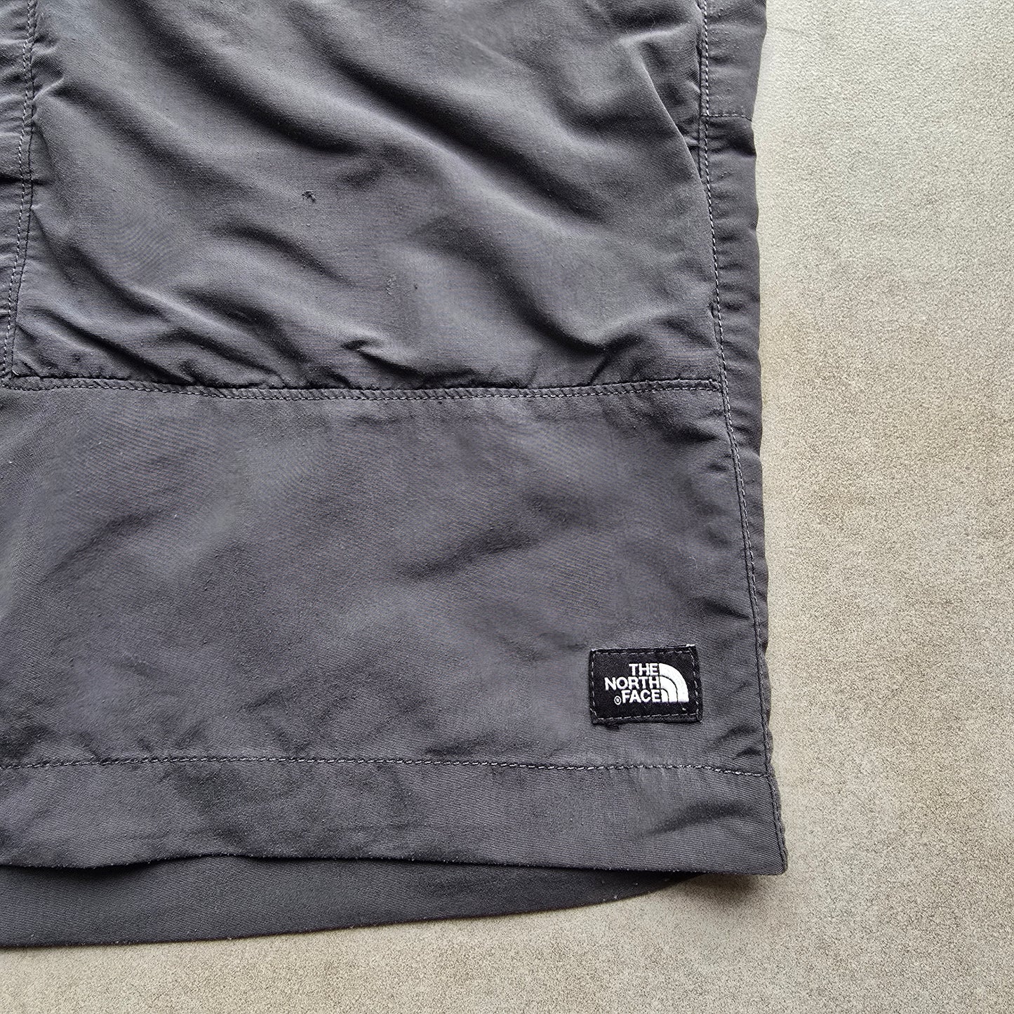 The North Face Lightweight Cargo Shorts - 36
