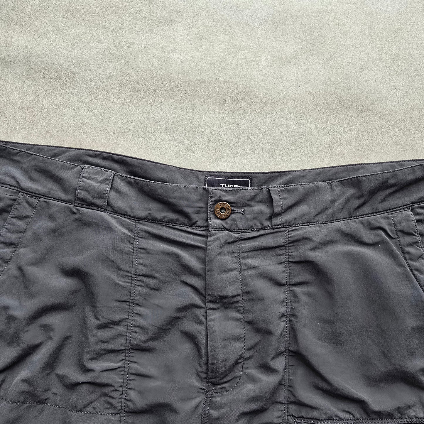 The North Face Lightweight Cargo Shorts - 36