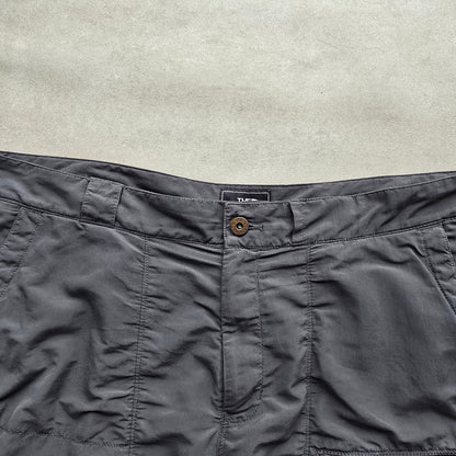 The North Face Lightweight Cargo Shorts - 36