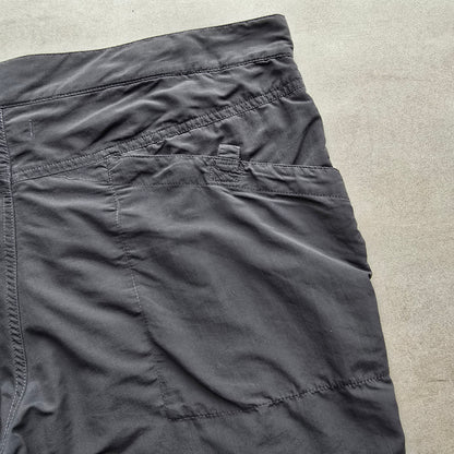The North Face Lightweight Cargo Shorts - 36