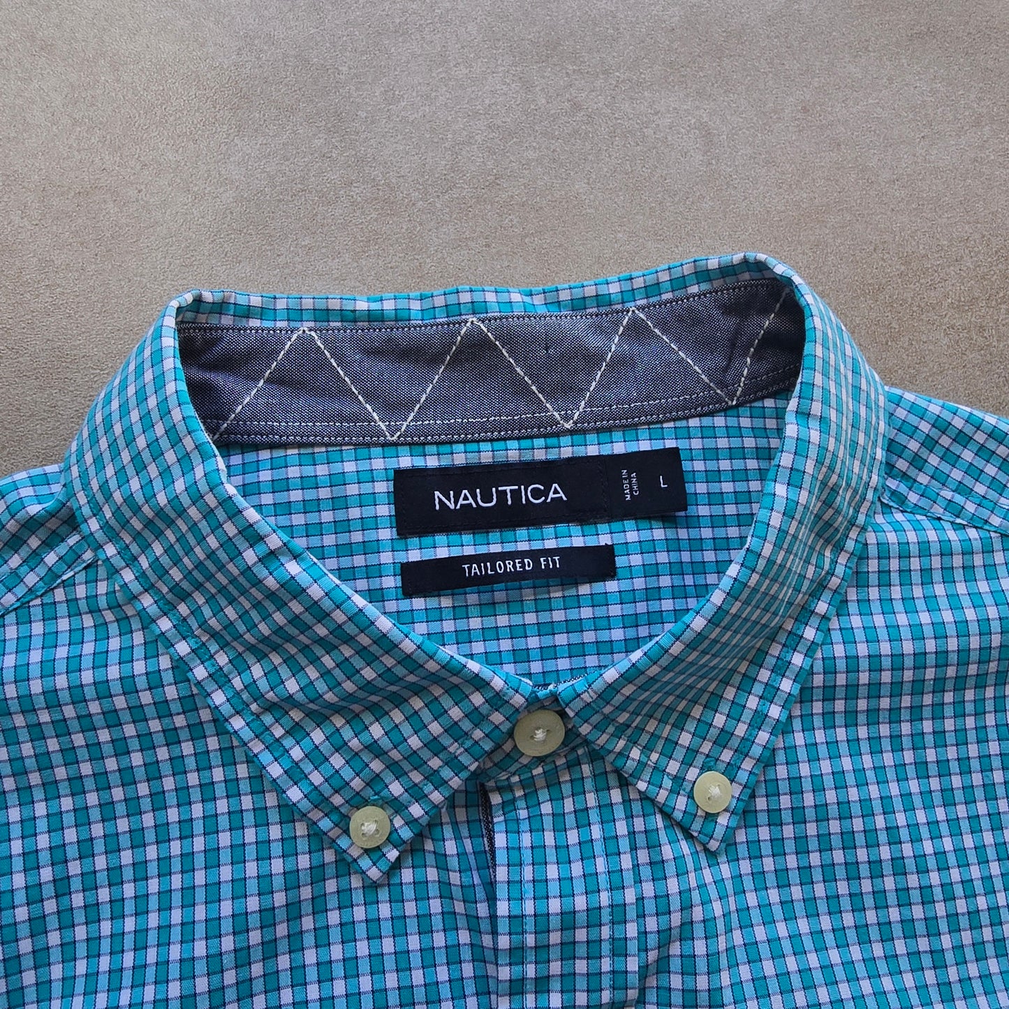 Nautica Short Sleeve Button Up Shirt (NEW) - M/L