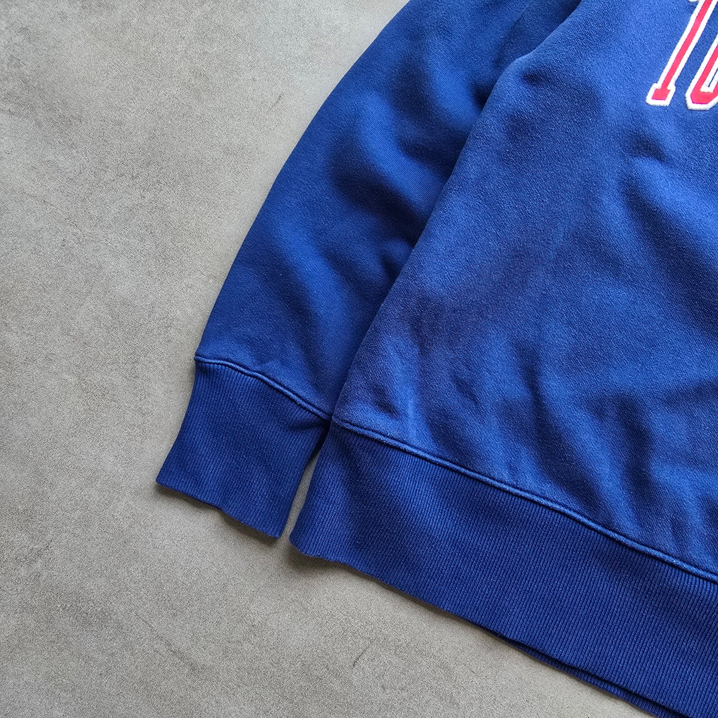 Tommy Hilfiger Jeans Embroidered Sweatshirt - M