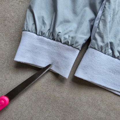 Nike Windbreaker Jacket - M