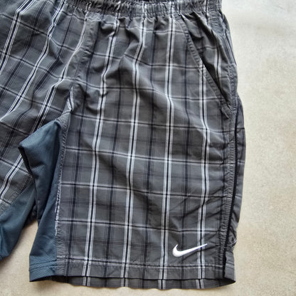 Nike Court Shorts - M/L