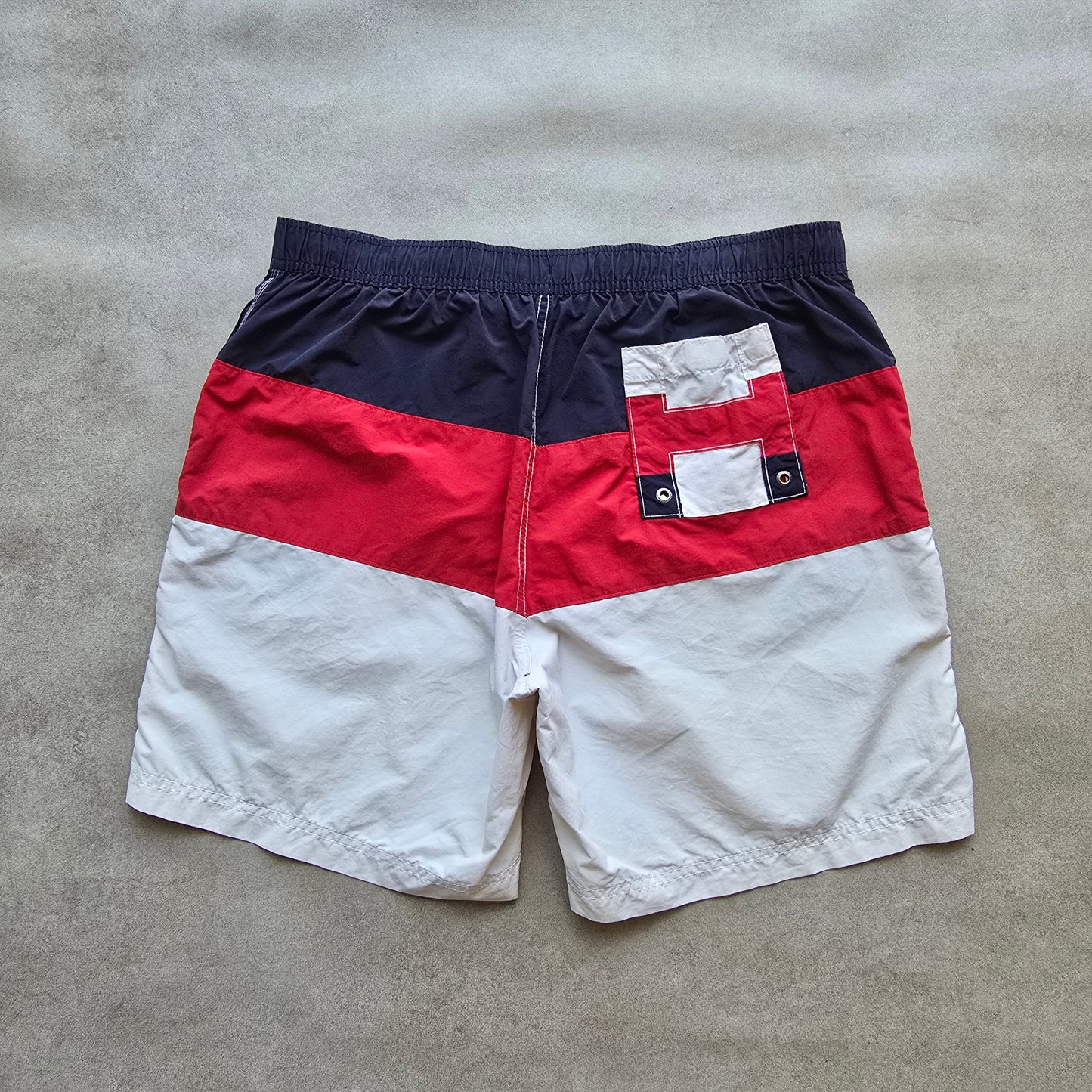 Tommy Hilfiger Shorts - L