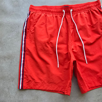 Tommy Hilfiger Shorts - XL
