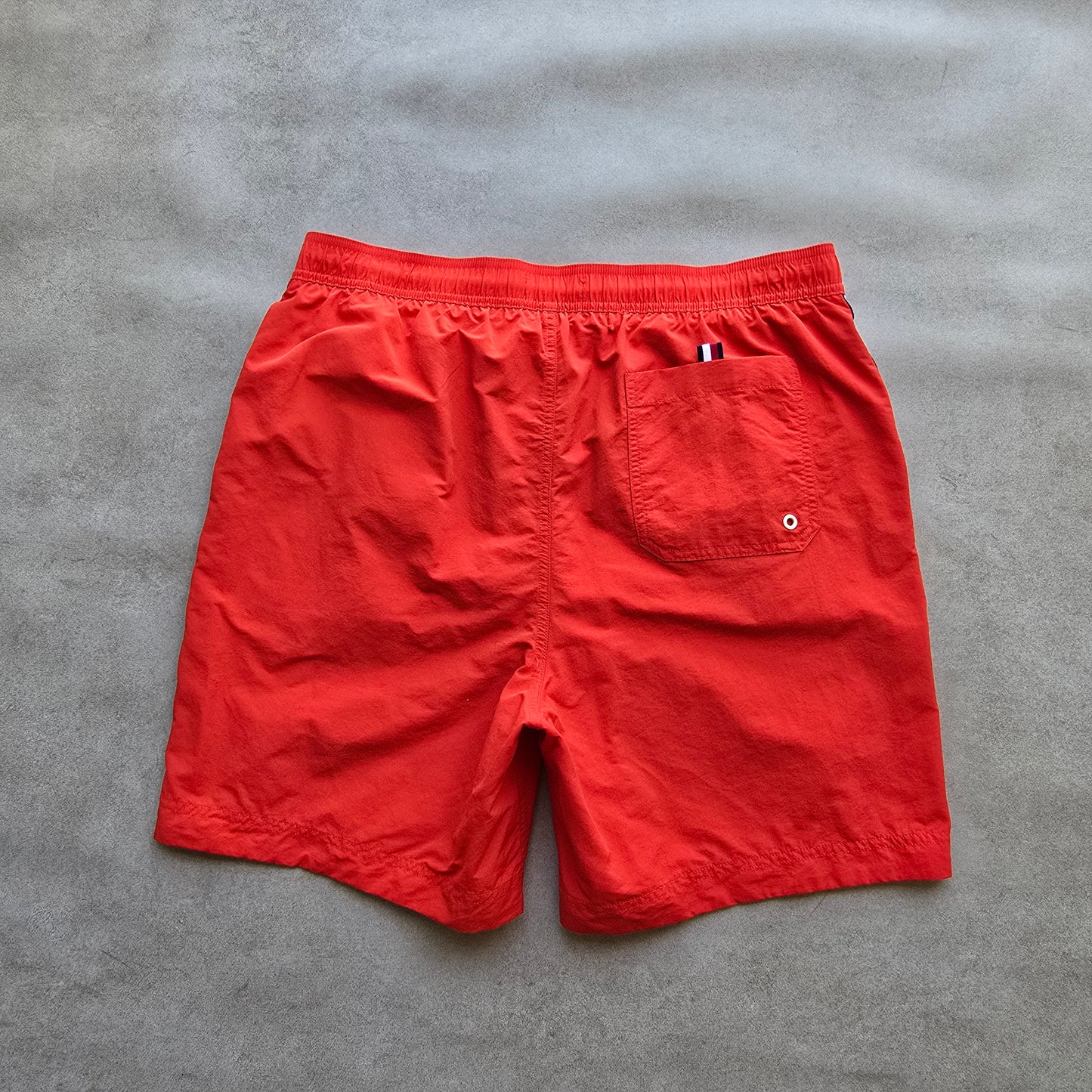 Tommy Hilfiger Shorts - XL